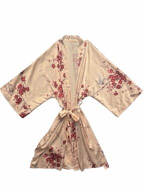 BNWOT KIM+ONO Silk-Feel Floral Kimono Robe in rose quartz